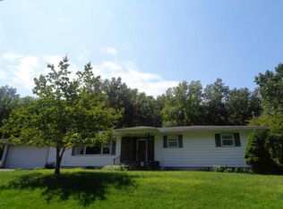 115 Cherry Ct, Matamoras, PA 18336