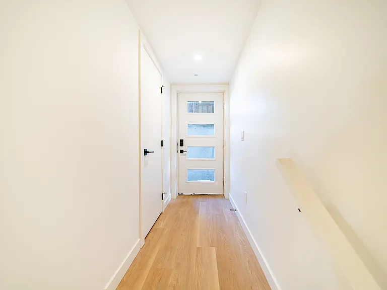6420 Bowwood Dr NW — Photo 32