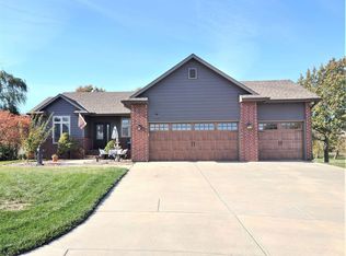 8322 E Old Mill Ct, Wichita, KS 67226