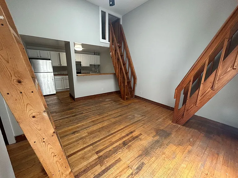 361 E Clayton St Residential Complex — Photo 4