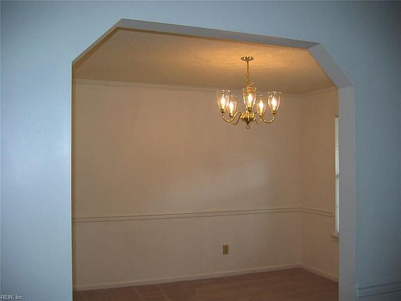 5th image of 1312 Hillside Ave