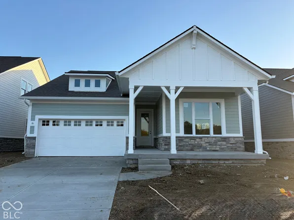 8831 Earhart Ln, Zionsville, IN 46077