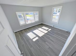 74 Albert St #1, Woodbridge, NJ 07095