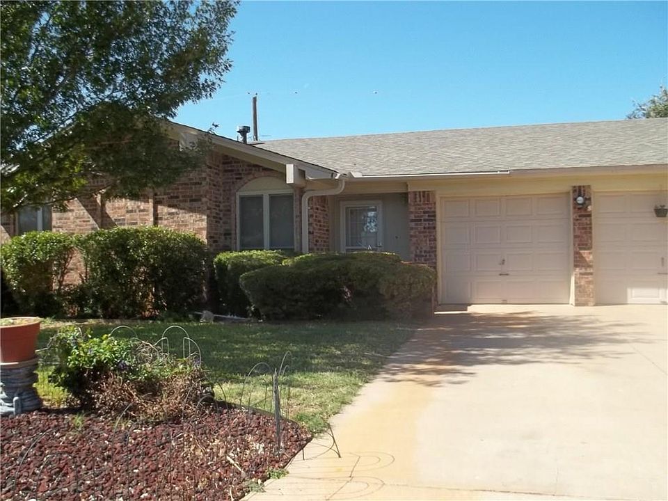 1st image of 3202 Birch Dr