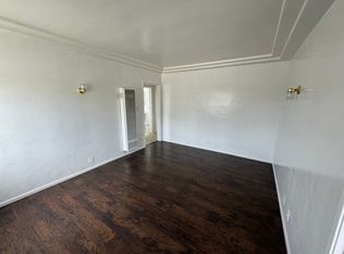 7227 S Hoover St #1B-1BA, Los Angeles, CA 90044