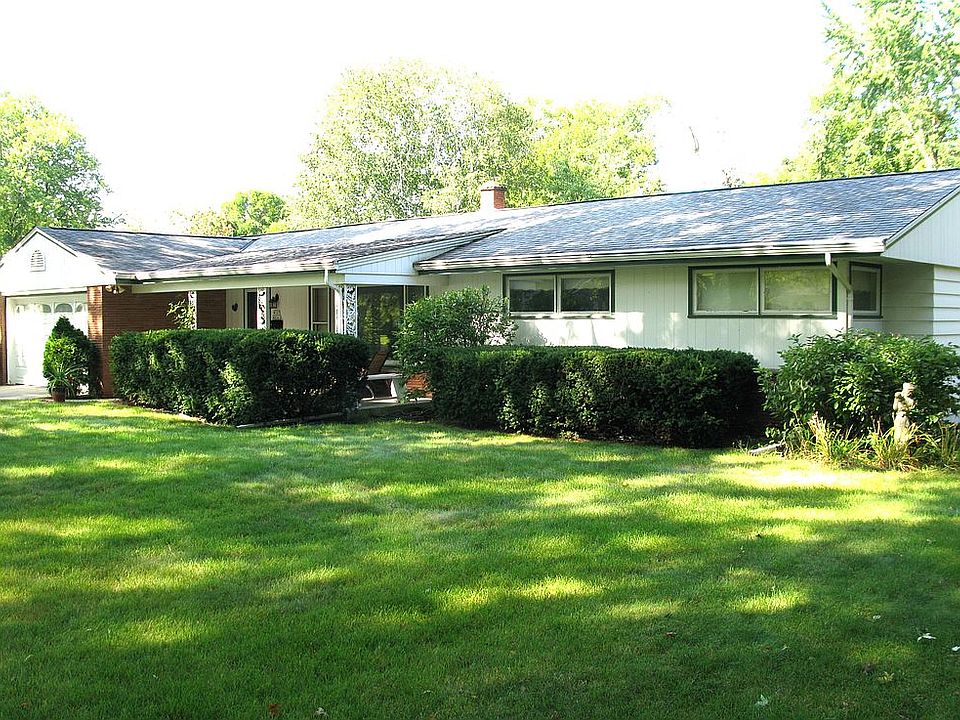 2nd image of W167N8561 Jacobson Dr