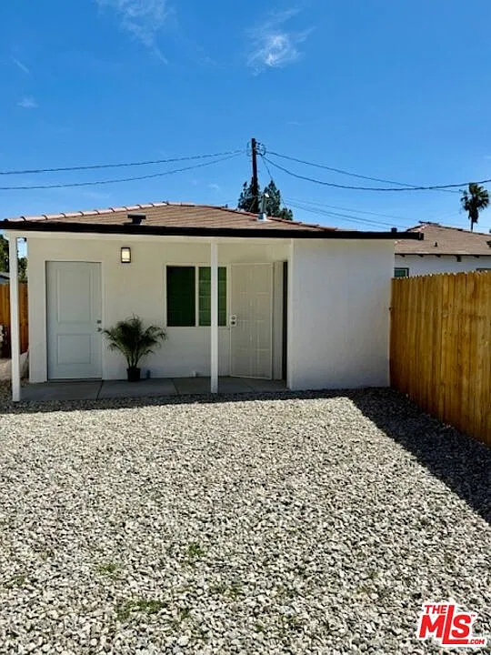 1 bed, $2,100 — Photo 4