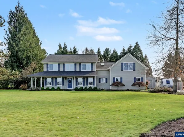 742 E Main St, Sublimity, OR 97385