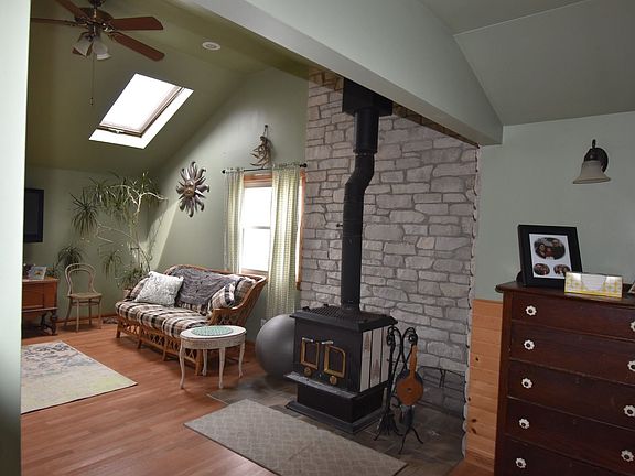 3rd image of 36045 N Francis Ave