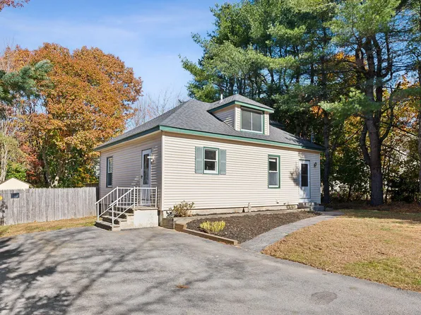 8 Littlefield Lane, Scarborough, ME 04074