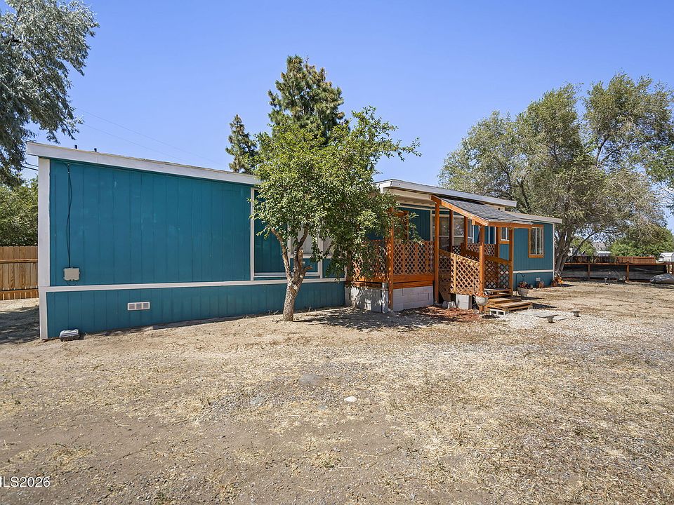 1st image of 4075 Bobolink Cir