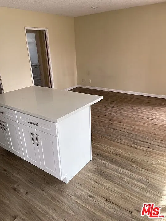 1 bed, 1.0 bath, 600 sqft, $2,200 — Photo 4