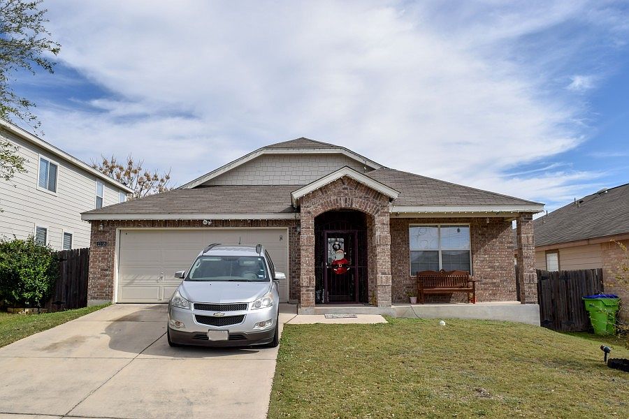 1st image of 2118 Juniper Cyn