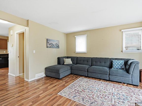 4th image of UNIT 312-303 Slimmon PLACE