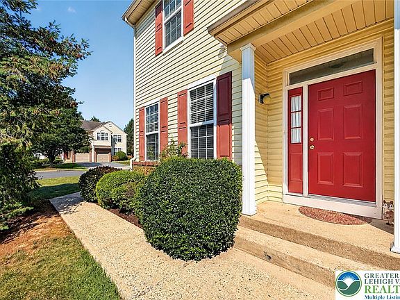 4th image of 8092 Cross Creek Cir