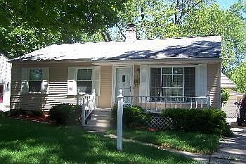1st image of 4432 Woodland Ave