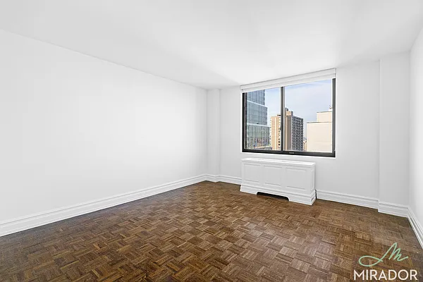 Rented by Mirador Real Estate | media 23