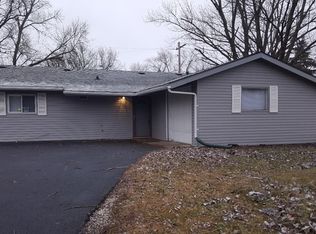 125 W Briarcliff Rd, Bolingbrook, IL 60440