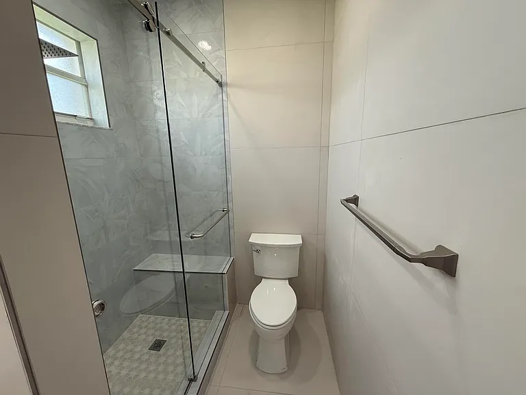 10839 Madison Dr — Photo 33