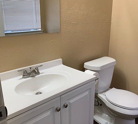 5th image of 406 Duncan Way