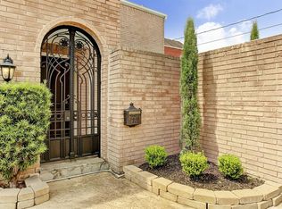 1114 Nantucket Dr APT E, Houston, TX 77057