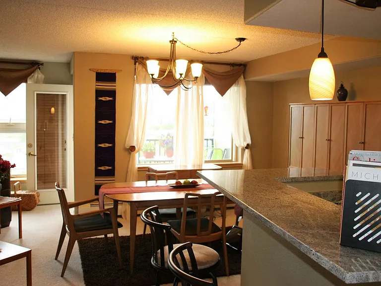 980 Lakepoint Dr #603 — Photo 10