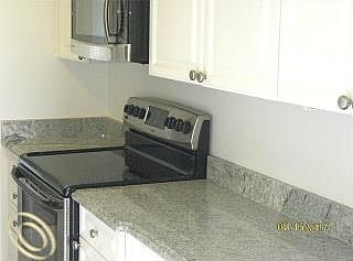 3rd image of 5000 Town Ctr Suite 905