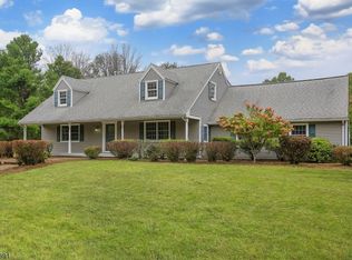 393 Mountain Rd, Basking Ridge, NJ 07920