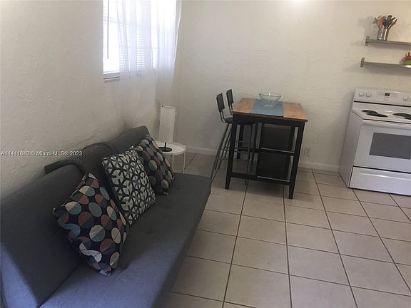 4th image of 5896 SW 66th St APT 3
