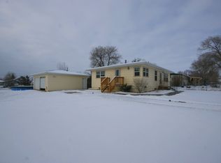 1755 Degeest Dr, Rapid City, SD 57703