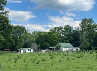 1350 Barnetts Creek Rd, Columbia, KY 42728