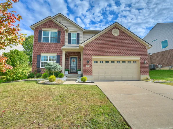 2392 Oakview Ct, Hebron, KY 41048