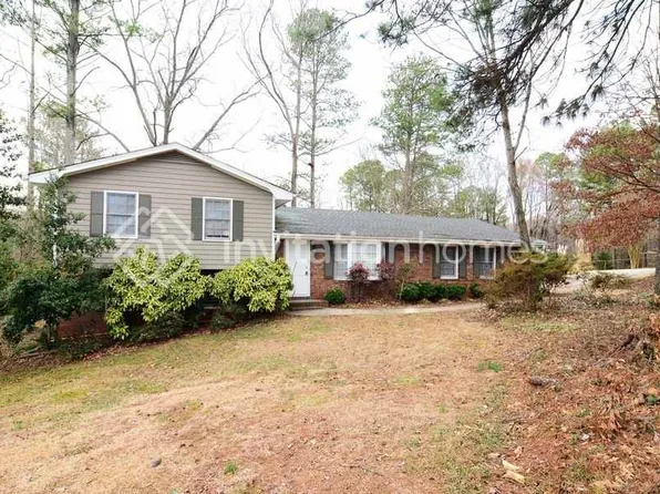 3370 Doyle Ln SW, Marietta, GA 30060