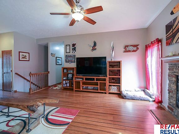 5th image of 2125 Park Crest Dr