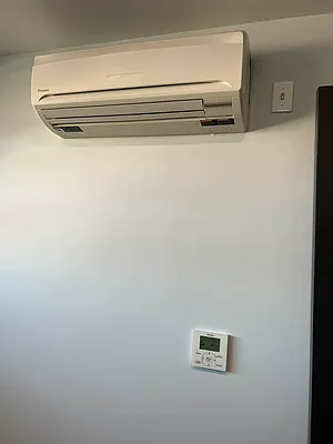 Rented by Delmark Realty LLC | media 47