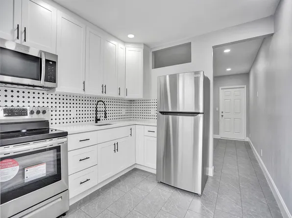 951 SW 30th St #1-2, Fort Lauderdale, FL 33312