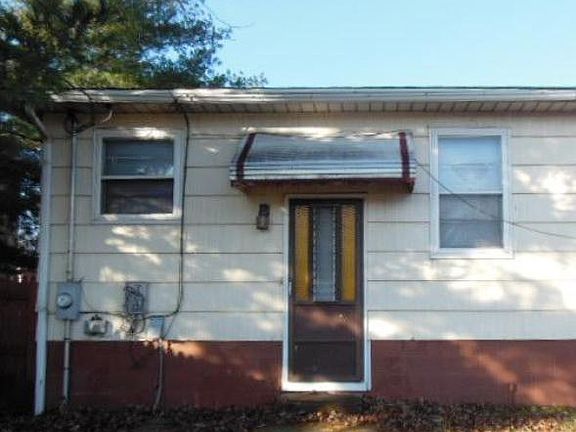 5th image of 6521 Grand Ave