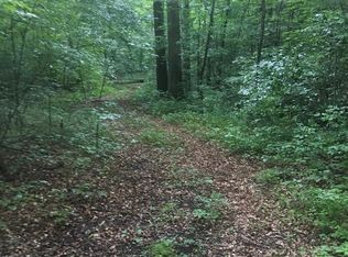 240 Mountain Dr, Robbinsville, NC 28771