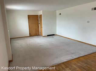 543 Railroad St #10288567, Allenton, WI 53002