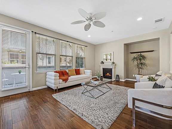 4th image of 5216 Fioli Loop