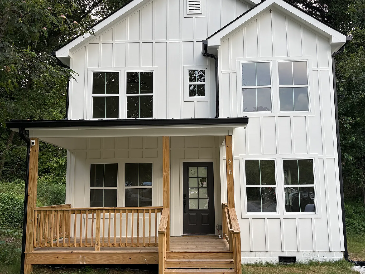4 bed, 2000 sqft, $3,800 — Photo 1