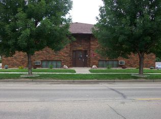 2208 E Divide Ave APT 3, Bismarck, ND 58501