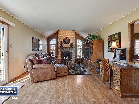 4th image of 13834 W Cantigny Ln