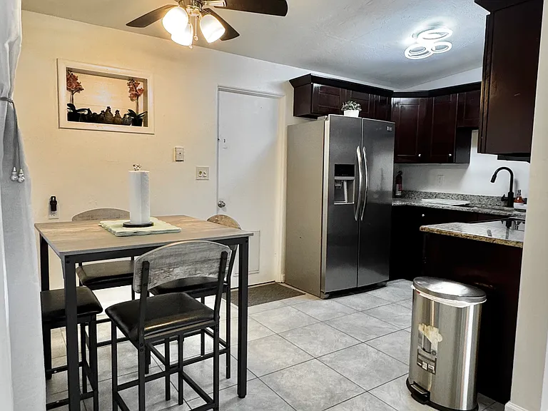 Comfortable Dining Area