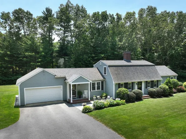 21 Earldor Cir, Marshfield, MA 02050