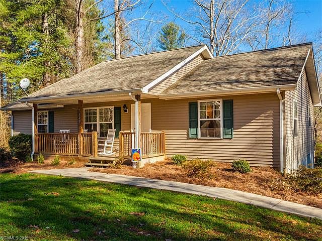 1st image of 120 Twin Brook Dr