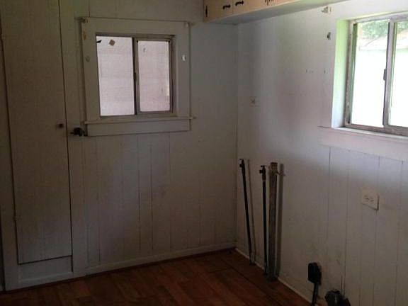 2nd image of 1037 Potier Dr