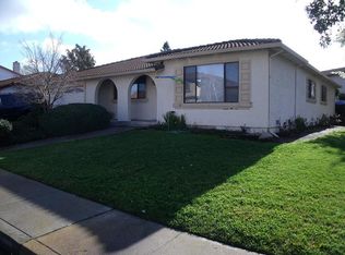 920 Linden Ave, Fairfield, CA 94533
