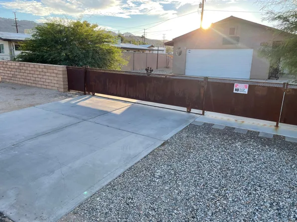 6360 Tamarisk Ave, Twentynine Palms, CA 92277