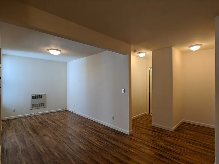 2607 Ellsworth Street — Photo 36